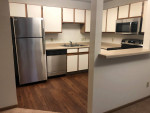 APR~ 2nd Floor Sunny Spacious 2 bd/2ba~ Washer/Dryer~ Parking~ Pool!