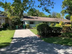 This bright, spacious 2 bedroom 1 bathroom unit