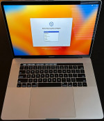 Immaculate 15-inch MacBook Pro 2017 1TB HD 16GB RAM