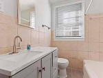 Beautifully renovated 2 bed 1 bath home for rent!!