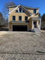 3BDR/3.5 Bath Nantucket Style Home w/Garage - Walk to Wallis Sand