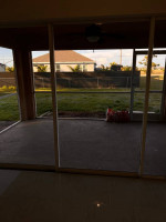 Nice house for rent spacious in nice neighborhood