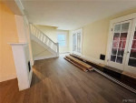 Single-family 3 bedrooms, 1.5 bathrooms ,house for renter ASAP