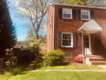 Townhouse Duplex, Fenced Yard, Large Basement, Walk to Everything!