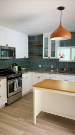 Furnished 3/2 available 5/1/24