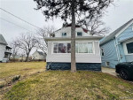 260 Jewett Ave, Single-family house for rent