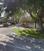 ●► 2/2 KENDALL: Beautiful 2 Bed/2 Bath Home Gladewind Heights View It Today