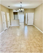 BEAUTIFUL 3/2.5 TOWNHOME IN GATED COMMUNITY