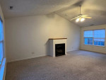 **Spacious 1 bedroom duplex+FOR RENT+ Close to shopping!!