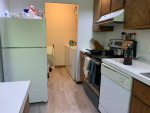 2Bedroom townhouse updated flooring washer dryer in unit 8/1/24