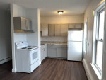 Nice Big 3 Bedroom off Planation St!