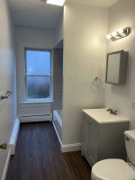 Nice Big 3 Bedroom off Planation St!