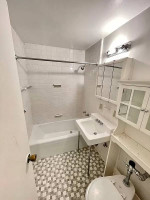 71st off Park Avenue Townhouse Alcove Studio over 650SF
