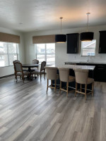 3 bedroom duplex in Bellevue coming soon - $2,195