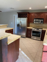 3bed/2bath single family house for rent great location