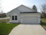 Great location / Large 3 br ranch