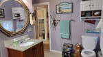 Spanish Moss Bungalow ~ Fully furnished short or long term stay!