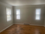 3 nedroom bungaliw for rent $1400