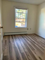 2BR 1.5BA Townhouse in Concord, NH - $1600!