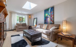 Furnished Falmouth house, heated pool/hot tub, mins downtown Portland