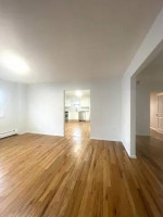 Yonkers** 2nd floor private house off of Mclean Avenue