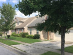 Off Campus - In Style! Share and SAVE BIG!!!! August 1 now preleasing!