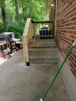 3 bedroom 1 bath brick house! Cheap utilities!