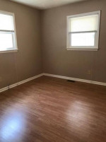 3 bedroom 1 bath brick house! Cheap utilities!