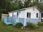 Lake access cabin