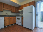 Double Basin Kitchen Sink, Picnic Area, Spacious Patio