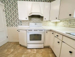 Charming 2BR / 1 BA House - Walk to Downtown Kirkwood