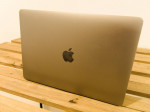 Macbook Pro 13", 2016 (13,2)
