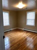 WARWICK 2 bed 1 bath HOUSE for rent