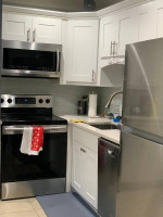 Beautifull villa 2bedroom 2 bath, 1 car garage.