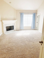 NewlyPainted, 2200ft2 - Lakeview 3 bedrooms, 2 1/2 bath
