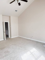 NewlyPainted, 2200ft2 - Lakeview 3 bedrooms, 2 1/2 bath