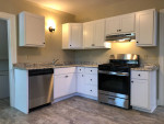 Bay View - Nicely updated 3 bedroom upper w/ AC - 5/1