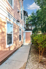 VB Oceanfront - Short Term Rentals - Utilities Furnishing Hot Tub