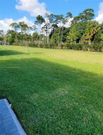 COMFORTABLE ! 4 BED ! 2.5 BATH ! PETS OK ! SS APPS ! COUNTERTOPS!POOL!