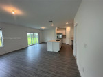 COMFORTABLE ! 4 BED ! 2.5 BATH ! PETS OK ! SS APPS ! COUNTERTOPS!POOL!
