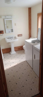 Cottage one bedroom with office