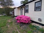 3 Bedroom 2 Bathroom House w/ Low Electric Monthly Bill