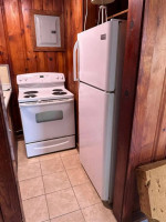 This charming 1-bedroom, 1-bathroom apartment is now available for ren