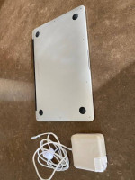 2015 MacBook Air 11" with New Battery & Keyboard cover