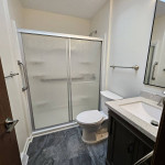 2 bedroom, 2bath and 2 kitchens in this updated unit in friendly neighborhood