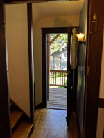 2 Br Lower w/Fenced Backyard