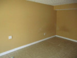 **SMALL STUDIO DUPLEX BETWEEN WALGREENS&TWEETSIE RR** just off US 321