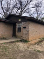 3 Bedroom, 1 Bath Brick Duplex-Central Jackson, MS-$1,100 Move In