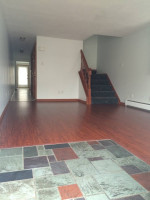 Beautiful, Upscale & Spacious Townhouse