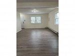 Shirley**2Bed/2Bath ,//Nice backyard,Wi-Fi,whole house rental.